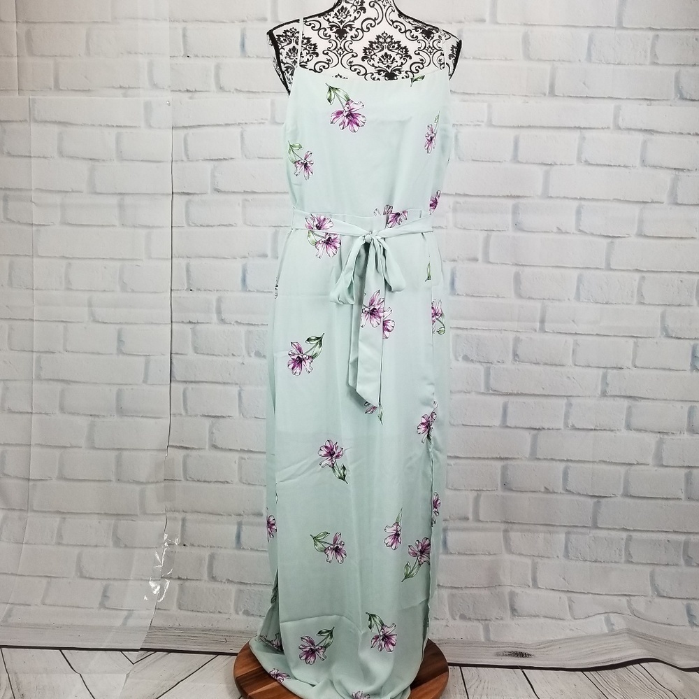Socialite sleeveless size xxl floral maxi dress
